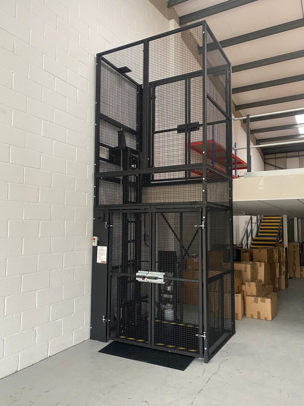 Hydraulic Goods Lift - Single and Double Column