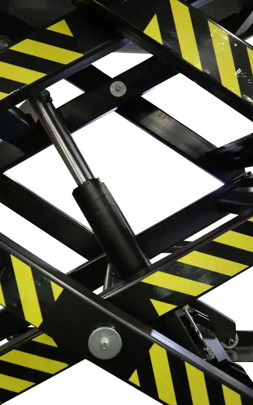 Tripple Scissor Lift